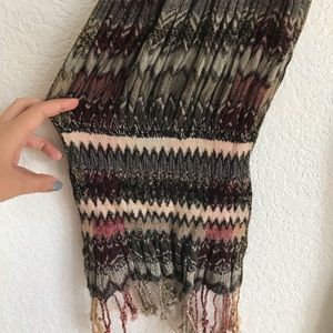 Authentic Tolani Zig Zag Scarf